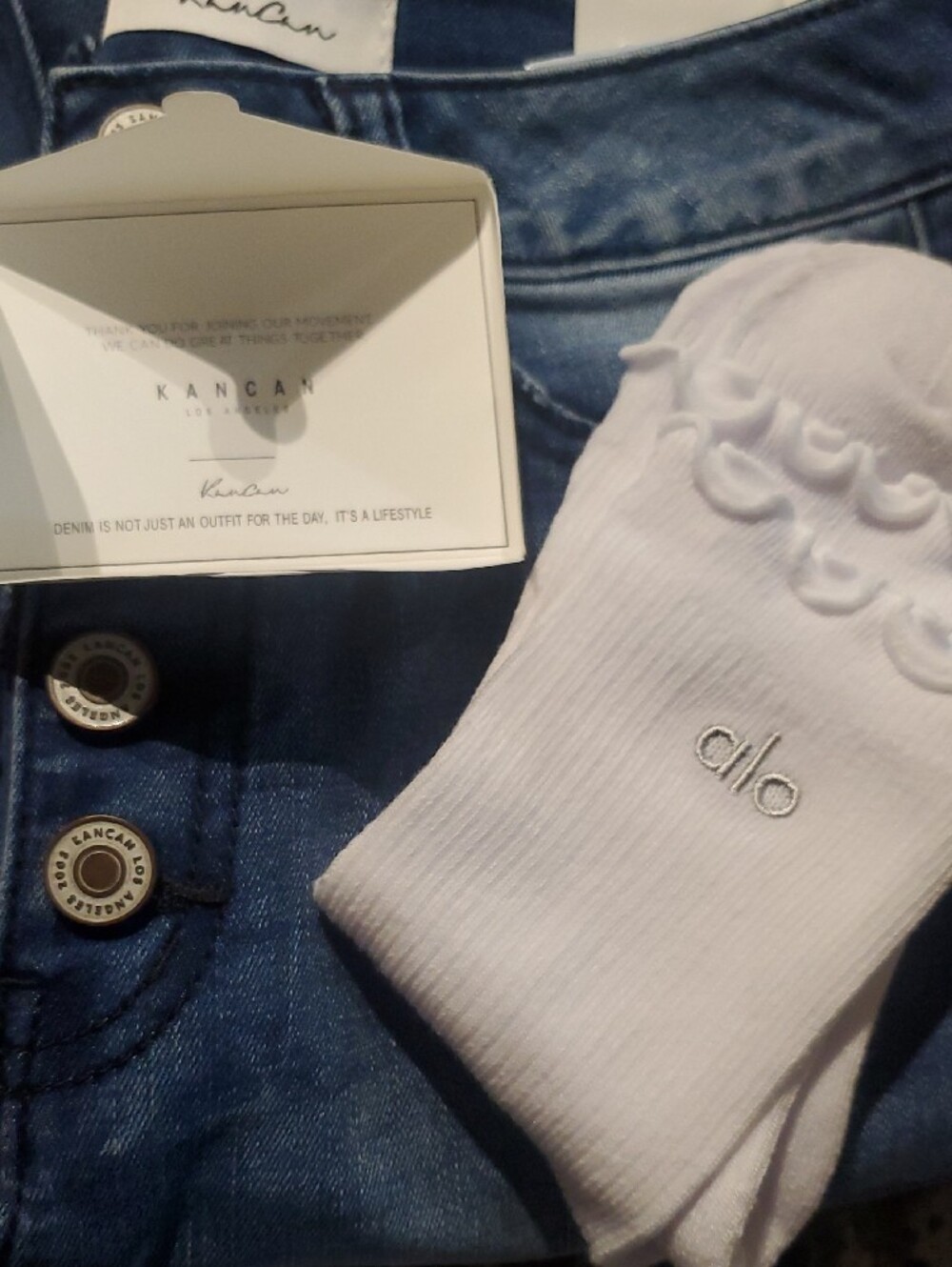 KanCan Medium Blue High-Rise Button-Fly Skinny Jeans & Alo Lettuce Socks